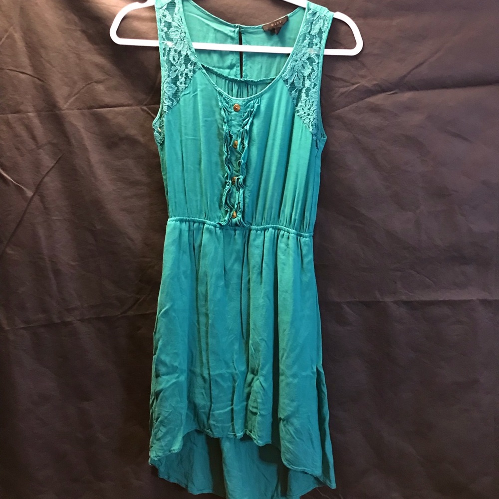 Green super soft dress tank w/ lace trim ruffle button cinch waist sz S